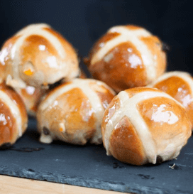 Easter menu blog, hot cross buns